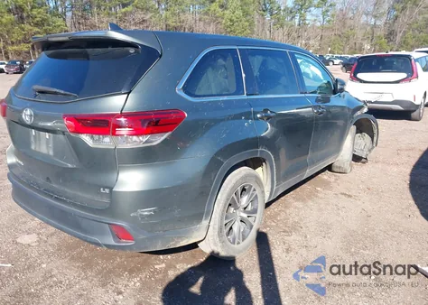2019 Toyota Highlander Le Plus z USA, uszkodzony, nr VIN 5TDZZRFH2KS291289